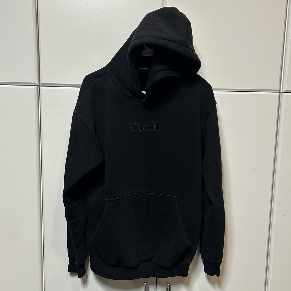 Comfrt Hoodie Black Embroidered Logo Pullover Sweatshirt XS